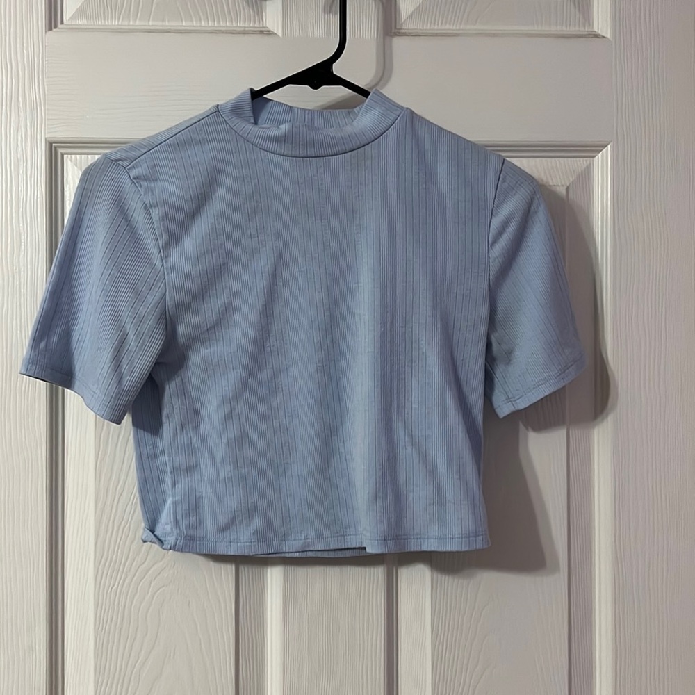 Forever21 Cropped Tee